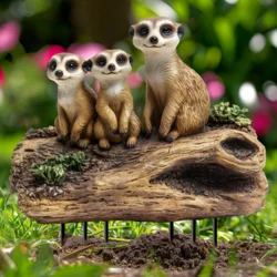 Садовий декоративний стікер у ґрунт «Сурикати на колоді»