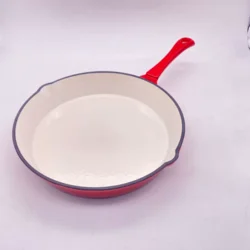 Чавунна емальована сковорода з антипригарним покриттям 25 см