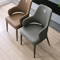 Стілець м’який Luxury Pony з підлокітниками, екошкіра, металеві ніжки