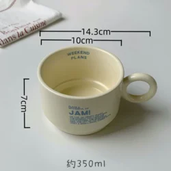 Керамічний кухоль в корейському стилі