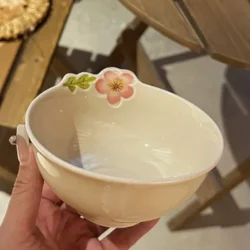 Керамічна глибока тарілка з квіткою 11,8 см