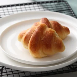 Керамічна біла тарілка для пасти та подачі страв 15 см