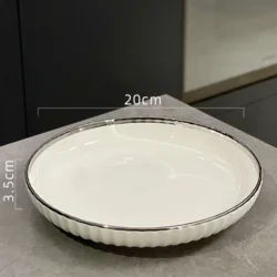 Керамічна тарілка у мінімалістичному стилі, сучасна столова посудина 20 см