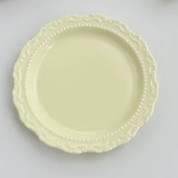 Керамічна тарілка в французькому стилі з рельєфним візерунком 15 см, жовта