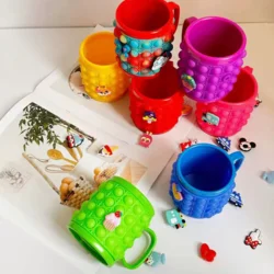 Силіконова кружка антистрес Pop It, яскрава креативна чашка для дітей та дорослих