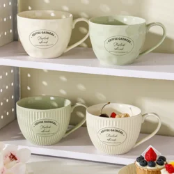 Велика керамічна кружка з ложкою для сніданків 600мл