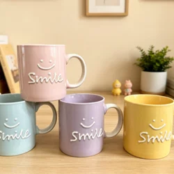 Керамічна кружка “Smile” з об’ємним декором, 401–500 мл