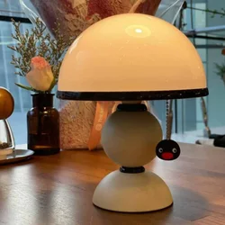 Акумуляторна настільна лампа-нічник Pingu з LED-підсвічуванням і тяговим вимикачем