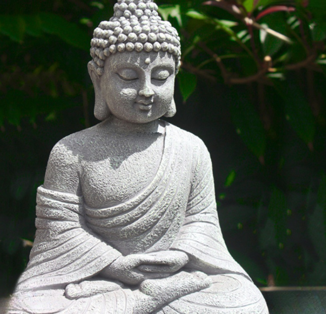 Декоративна статуя Будда для саду та інтер’єру