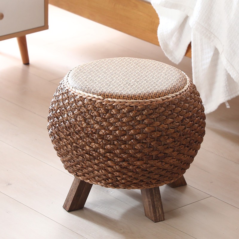 Плетений табурет з ротанга на трьох ніжках, 41×41×33 см, натуральний, круглий пуф у ретро стилі