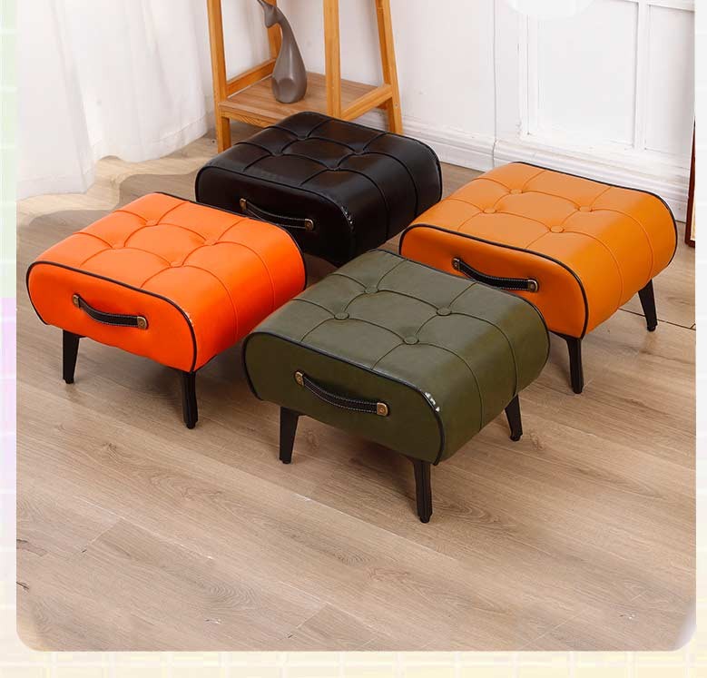 Пуф табурет м’який 40×31×27 см з ручкою, екошкіра, на металевих ніжках, складаний