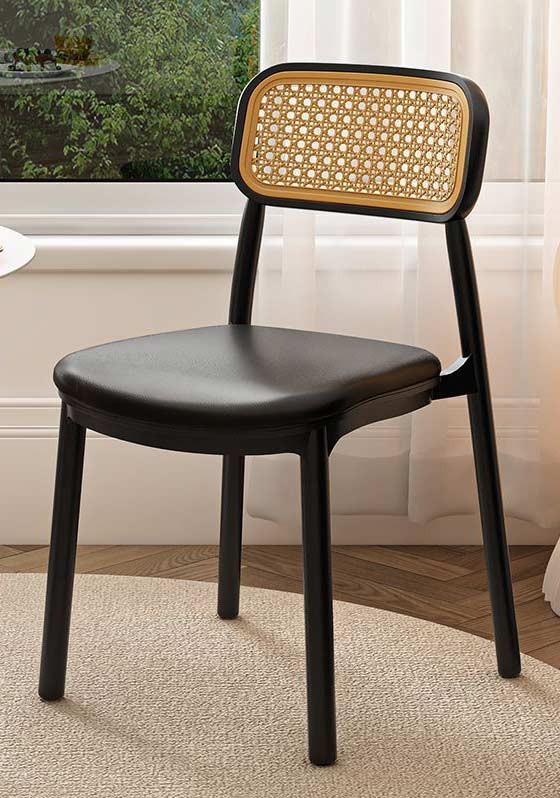 Стілець кухонний пластиковий з м’яким сидінням і ротангом