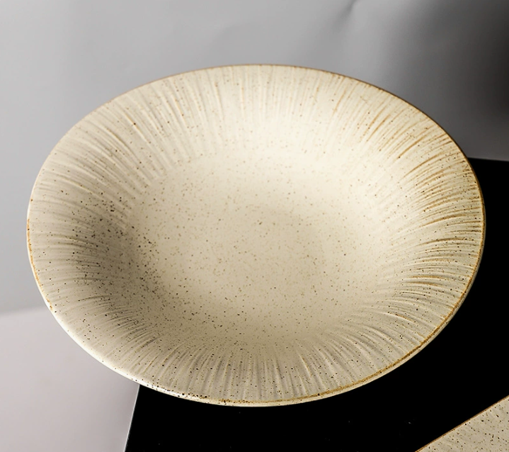 Кругла керамічна тарілка у ретро-стилі 26.5 см, з ефектом натурального дерева