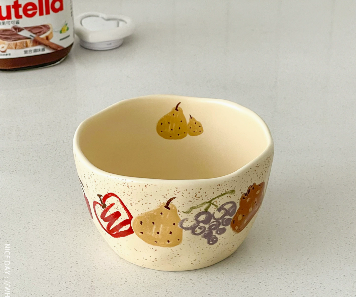 Керамічна глибока тарілка в креативному ретро-стилі фрукти / квіти