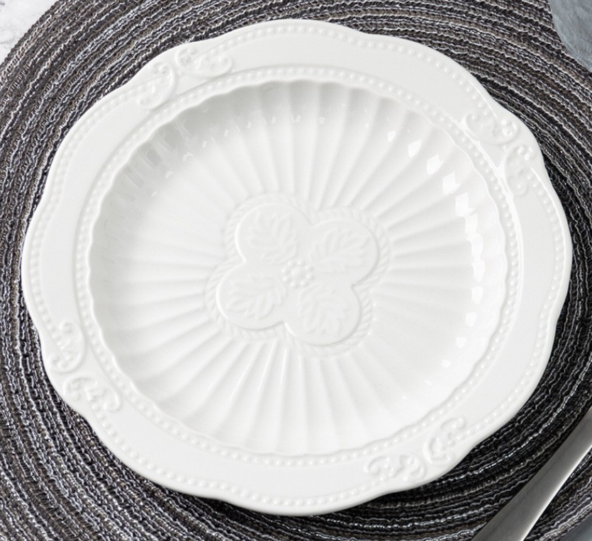 Керамічна тарілка в стилі бароко 26,5 см