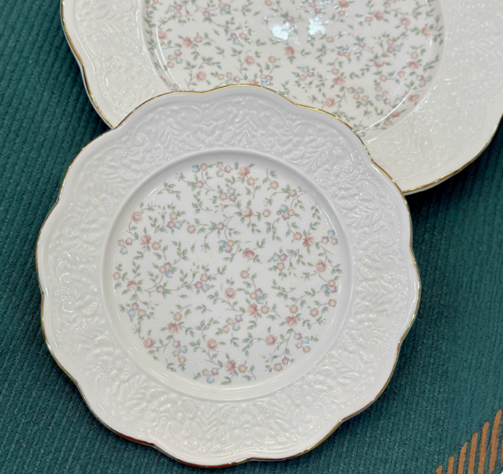 Керамічна тарілка для торта у французькому ретро-стилі з квітковим візерунком 27 см