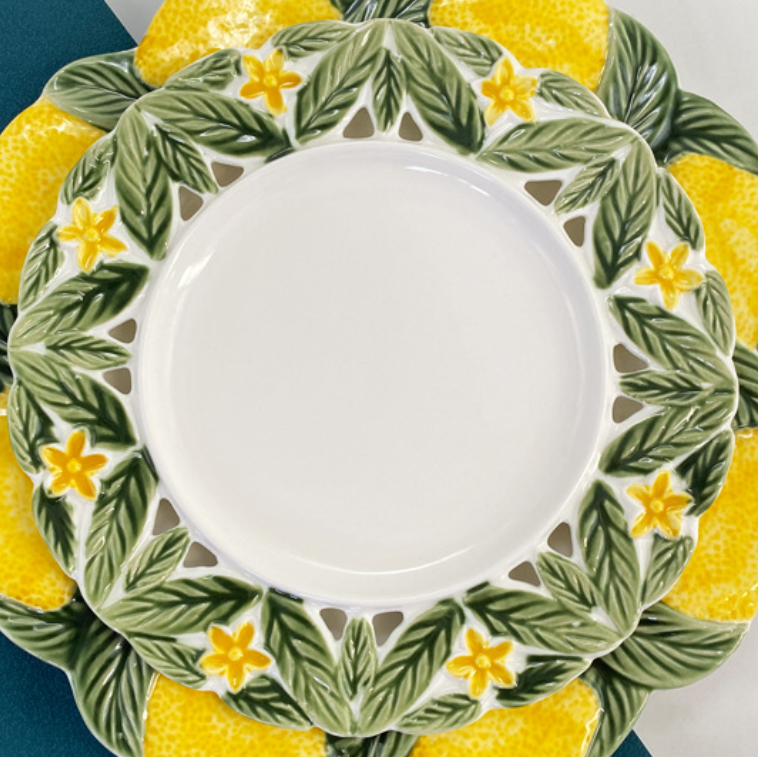 Керамічна тарілка з квітковим декором, 2 види