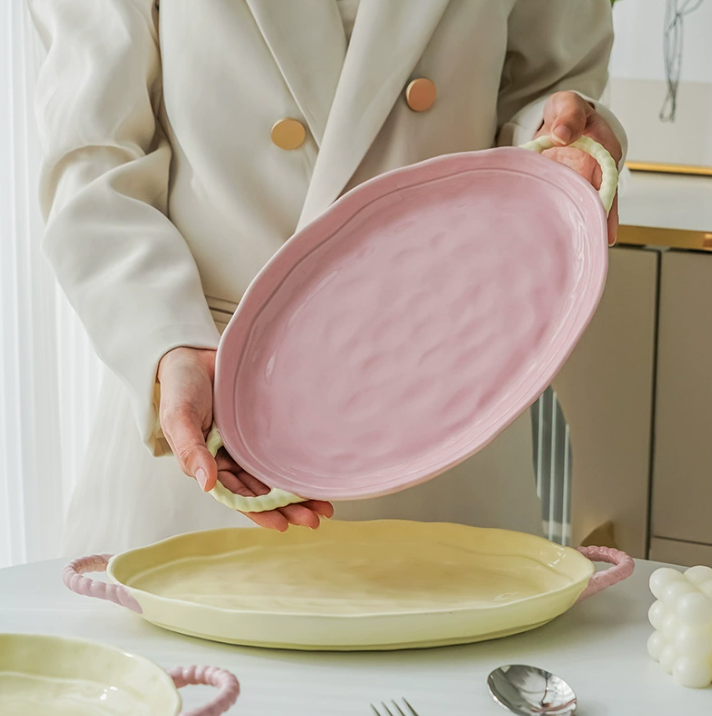 Керамічна овальна тарілка з ручками глибока, універсальна для подачі страв 35,5 см