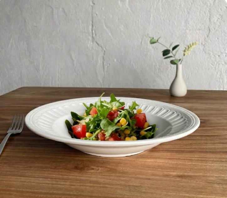 Керамічна глибока тарілка з рельєфним краєм у європейському стилі 27,5 см