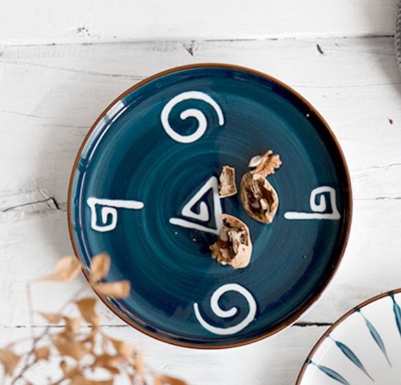 Керамічна тарілка в японському стилі з ручним розписом 19,7 см