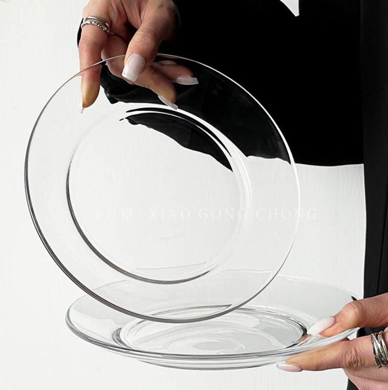 Прозора скляна тарілка у сучасному стилі 26 см
