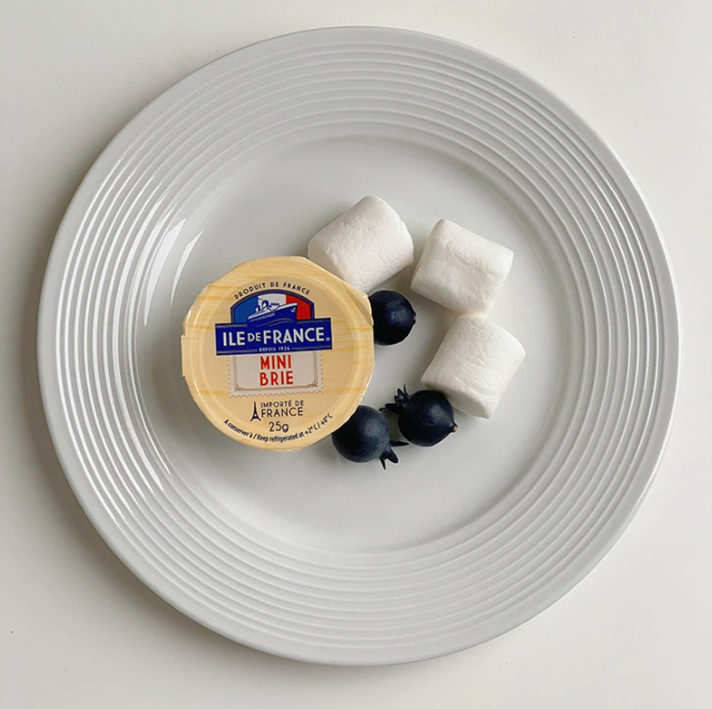 Керамічна плоска тарілка з рельєфним дизайном, 2 види