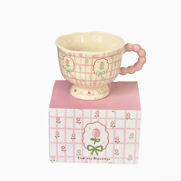 Керамічна кружка-тюльпан 360 мл, стильна подарункова чашка