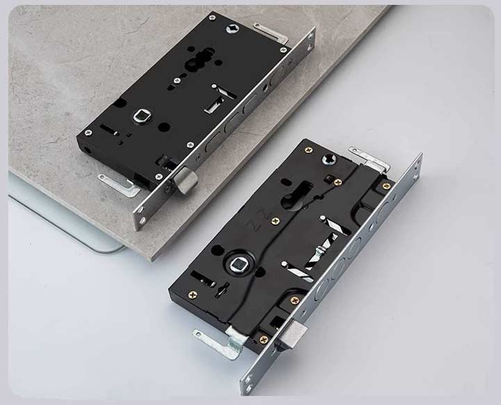 Корпус врізного замка 240×24 мм, нержавіюча сталь (з гачком / без гачка)