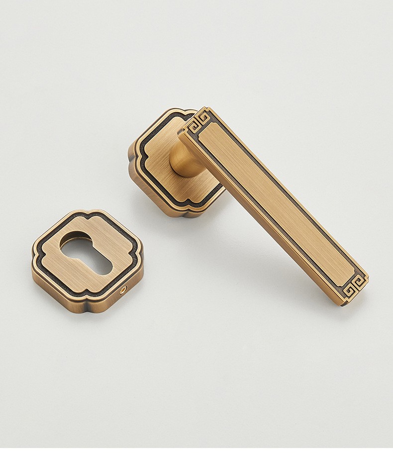 Дверний замок у французькому стилі, латунь, модель 1004