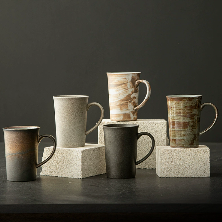 Керамічна чашка в ретро стилі, стильна вінтажна кружка для дому та офісу