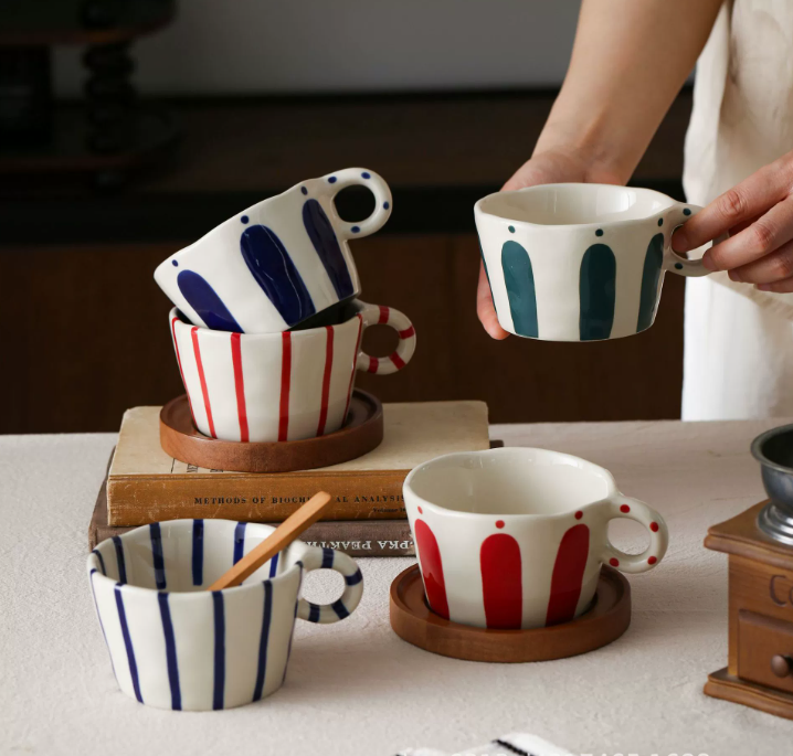 Керамічна чашка з підставкою у японському стилі, 280 мл