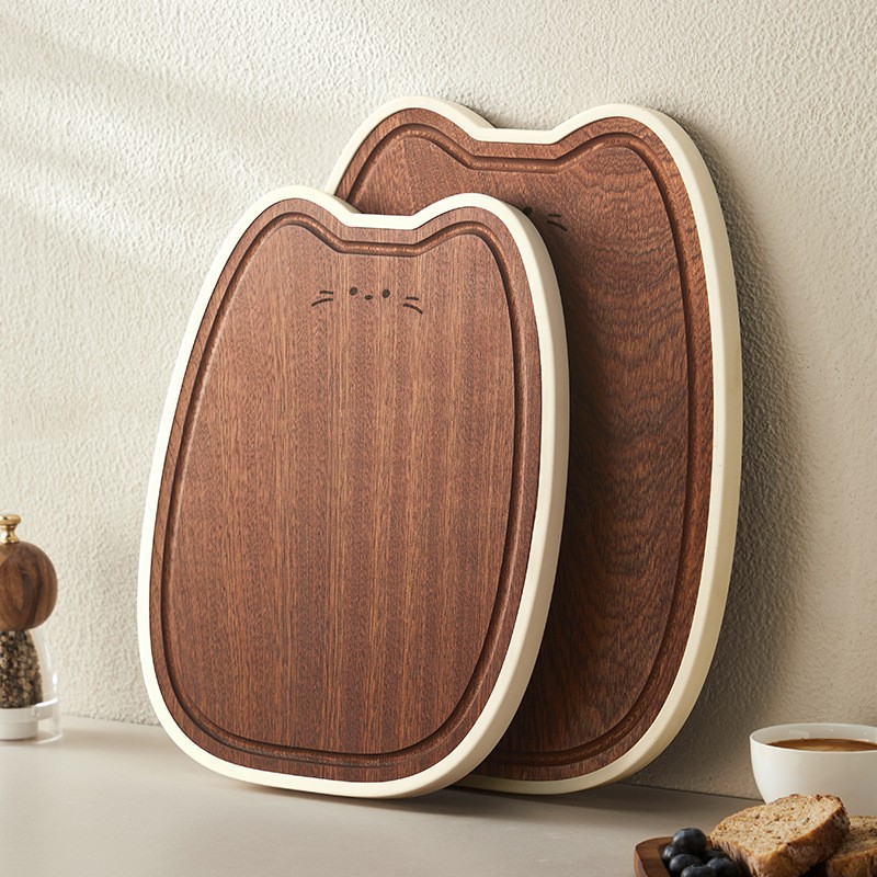 Дерев’яна обробна дошка у формі кота