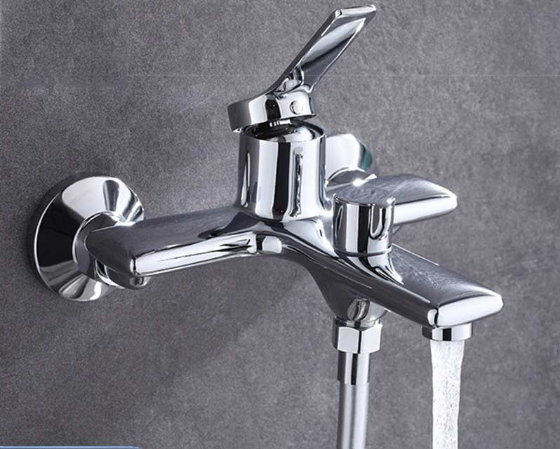 Змішувач для ванни та душу KOEN 2403, латунний, настінний, одноважільний