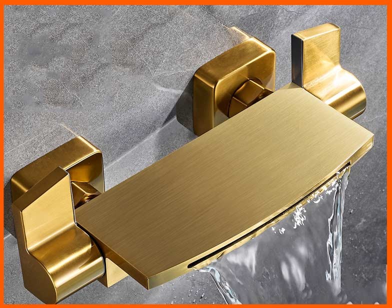 Змішувач для ванни настінний 009, латунний корпус, керамічний картридж, матове золото