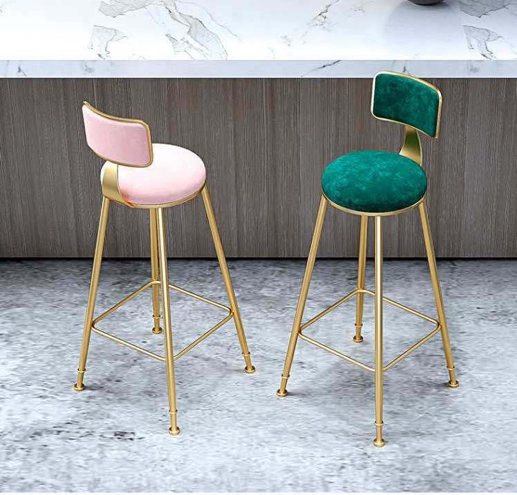 Барний стілець зі спинкою, м’яке сидіння, золота металева основа, висота сидіння 55 см