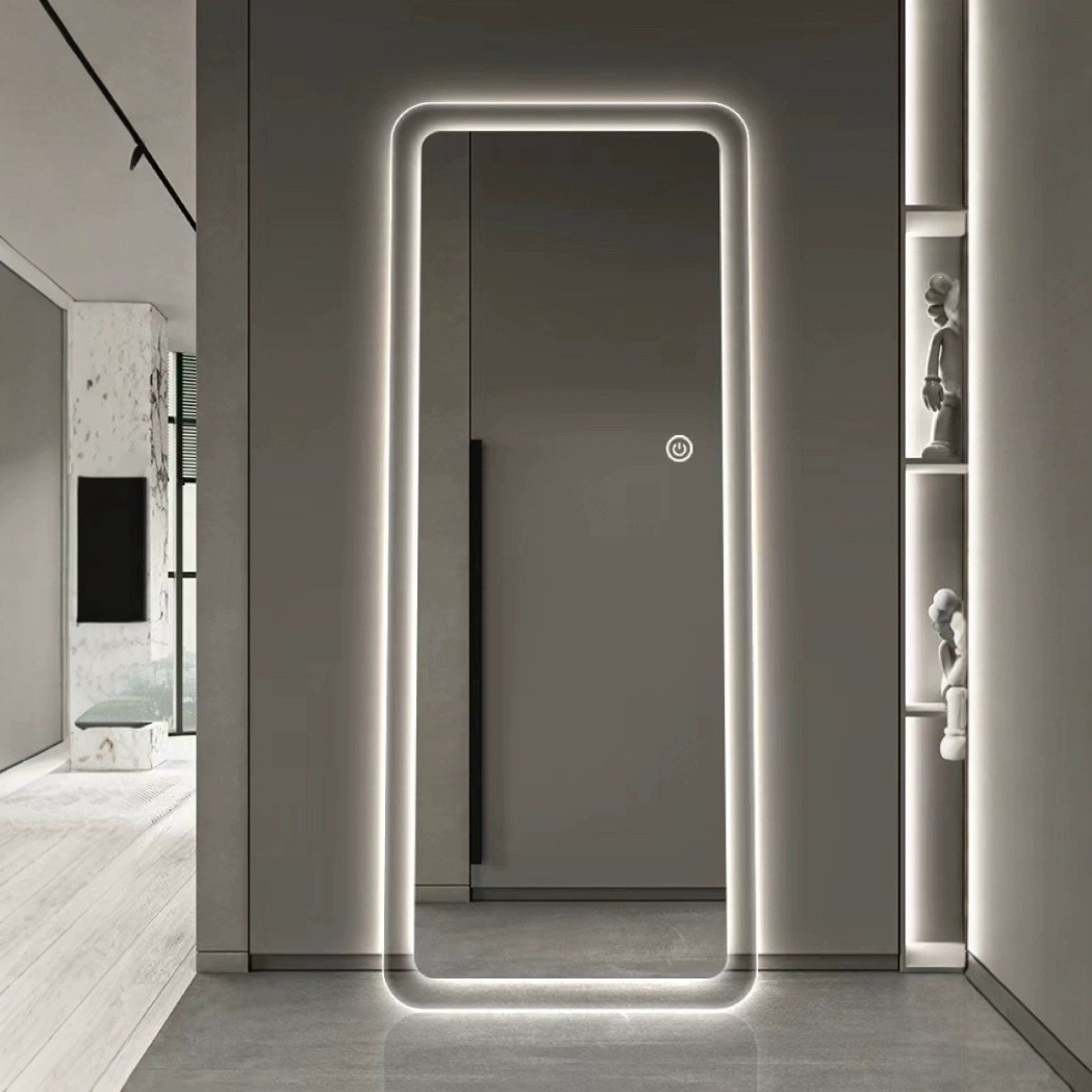 Вертикальне LED дзеркало у ванну 50х80 см | Тепле / Біле світло | Настінне | Підсвітка LED | Hotel style